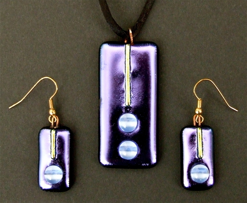 Tony Mayo Dichroic Glass Necklace & Earrings 